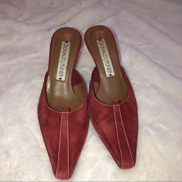 Donald J. Pliner Shoes - Donald J Pliner Pointed Toe Mules